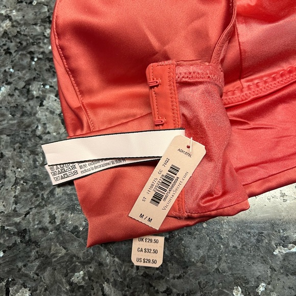 NWT Victoria’s Secret Silk and Lace Coral Bra size medium - Picture 4 of 5